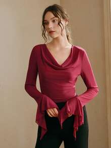 Anewsta Women's Elegant U-Neck Fitted Flare Sleeve Minimalist Commuter T-Shirt, Red Flare Long Sleeve Top - Red - View 4