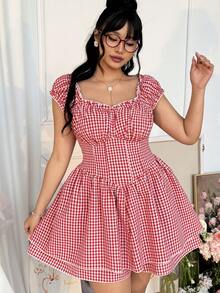CovetEZ 大码女式格子荷叶边心形领口收腰连体裤 - 紅色 - 查看 4