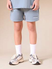 SUMWON 男童设计国际印花短袖T恤和运动短裤套装休闲夏季穿着圆领松紧腰度假装 - 綠色 - 查看 4