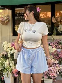 SHEIN EZwear Plus Size Women Waist Tie Plaid Loose Casual Shorts