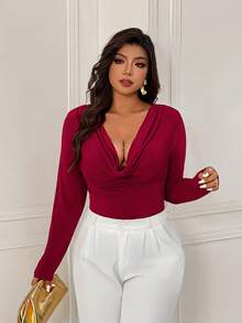 Femmeverse 女士加大码深V领褶皱长袖修身针织上衣