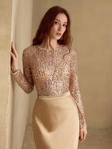 MOTF PREMIUM SEQUIN EMBROIDERED FASHIONABLE BASIC KNIT T-SHIRT - Gold - View 5