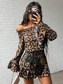 Flirla Vestido mini de fiesta con diseño de cinturón y hombros descubiertos con estampado de leopardo para mujer - Multicolor - Ver 5