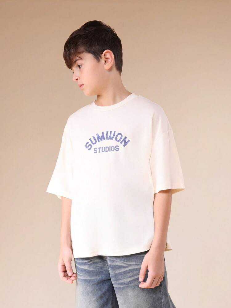 Oversized Tee With Tropical Beach Print