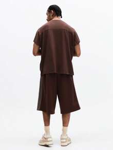 SUMWON Quần short Bermuda ống rộng, dễ mặc với dây rút ở eo và chi tiết sọc bên hông, thích hợp cho trang phục thường ngày thoải mái mùa hè. - màu nâu - Xem 2