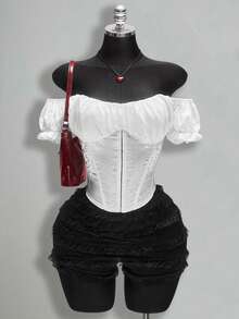 SHEIN ICON Áo corset satin jacquard màu trắng, cỡ lớn dành cho nữ, phong cách retro, gợi cảm, thanh lịch, hiện đại, trẻ trung, thập niên 2000 và Bohemian, thích hợp cho ngày Valentine: Áo corset tay phồng trễ vai bằng satin jacquard. - trắng - Xem 5