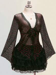 SHEIN ICON 女士加大码复古性感优雅都市现代千禧风Y2K情人节：半透明红色爱心植绒拼接蕾丝边深V领前中系带开衩不对称下摆喇叭袖黑色网纱上衣 - 黑色 - 查看 7