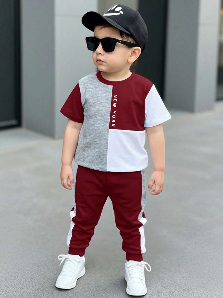 Bubblio Bộ đồ cho bé trai phong cách tối giản thường ngày: áo tay ngắn cổ tròn và quần, họa tiết phối màu cổ điển cá tính, in tên thành phố New York nổi tiếng. - Nhiều màu - Xem 1