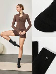 GLOWMODE 3 Pairs Make A Move Grip Scrunch Crew Socks - Black - View 8