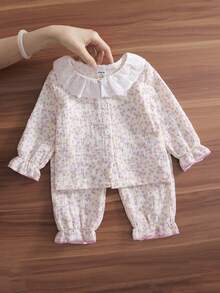 SHEIN Baby Girls Fall Autumn/Winter Pajamas-2 Pieces Floral Ruffle Collar Pajama Set Pink Pastel Long Sleeve Round Neck Button Front Pants Two Pieces Cozy - Purple - View 3