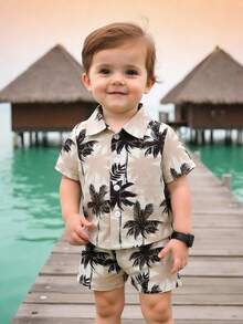 SHEIN Playful Pals 2件組男嬰熱帶植物與椰子樹印花短袖按扣襯衫與短褲套裝 米色夏季波西米亞風度假節日海灘嬰兒套裝 - 杏色 - 查看 10