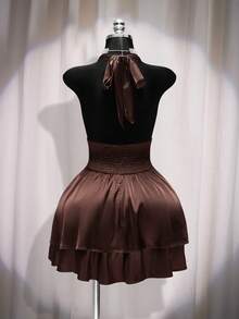 SHEIN ICON 大码女士缎面深V领吊带连衣裙，棕色 - 棕色 - 查看 2
