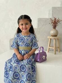 SHEIN 少女休闲母女条纹印花连衣裙，适合春夏季穿着，是度假的理想之选。 - 彩色 - 查看 6