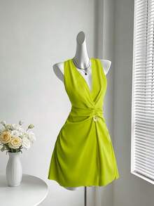 Sweetra Vestido de tirantes finos de unicolor con estilo vintage romántico europeo y americano para mujer de talla grande, nuevo vestido ajustado sexy con espalda descubierta y cruzado en el verano, vestido de tirantes finos, vestido de vacaciones, vestido de vuelta al colegio, adecuado para primavera y verano - Verde - Ver 1