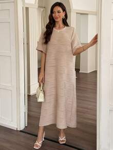 Vivie Lora Đầm dài dáng suông rộng rãi, chất liệu vải có họa tiết, màu kaki dành cho nữ. - Màu Khaki - Xem 5