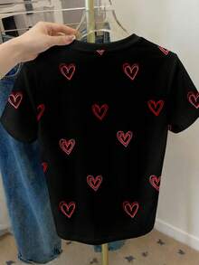 SHEIN LUNE Casual Minimalist Valentine's Day Heart Graphic Round Neck Loose Fit Women T-Shirt,Valentine's Day , Valentine Outfits For Women ,Valentines Day , Valentine Clothes ,Valentine's Day Outfit Carnival - Multicolor - View 2