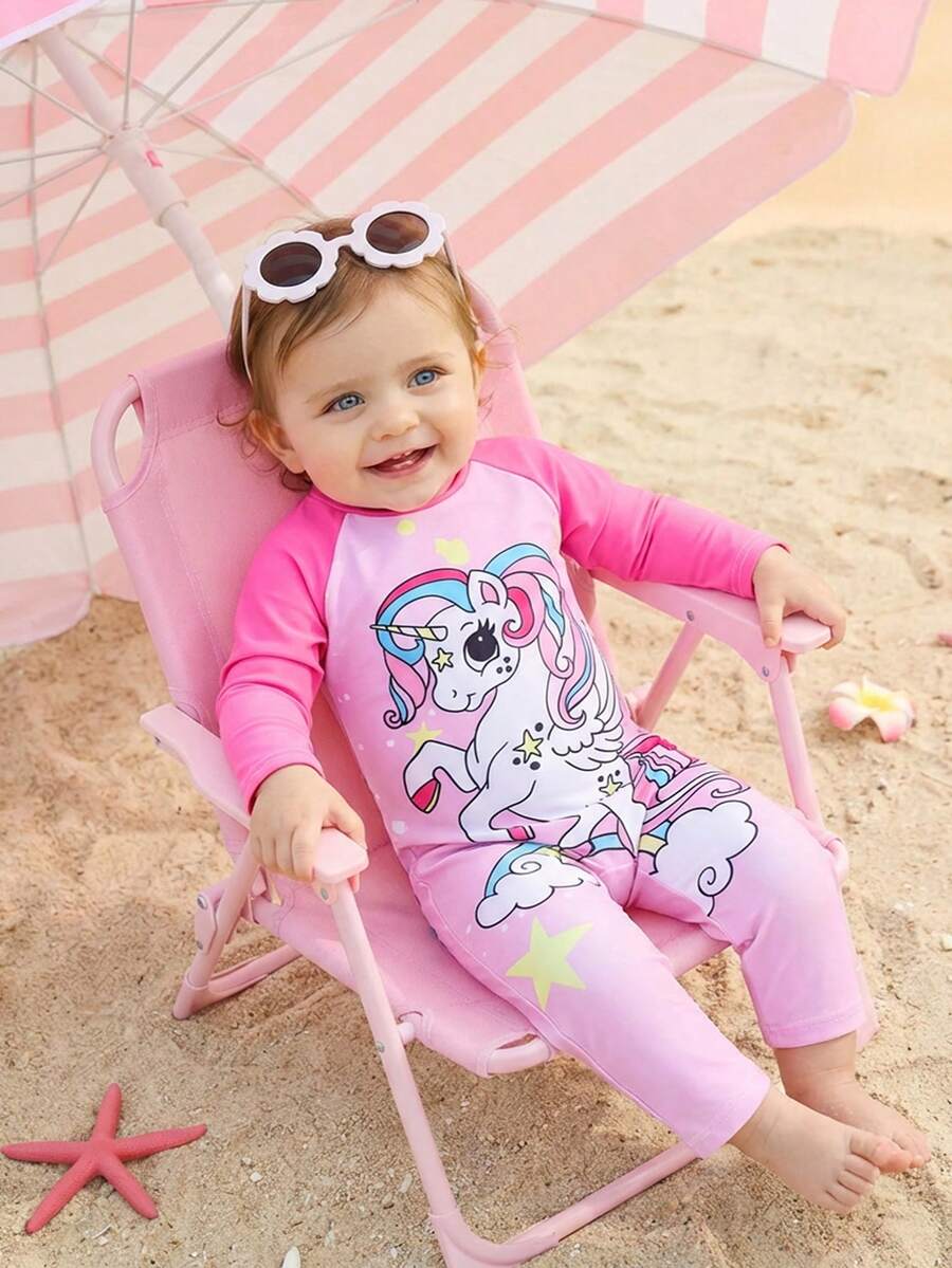 SHEIN Sparklyn Adorable Unicorn Print Long-Sleeved And Long-Legged Swimsuit For Baby Girls, Available In Pink And Fuchsia Colors. Perfect For Summer And Vacation Wear, This Toddler Beachwear Set Also Includes Sun Protection Options. Features Include Unicorn Print, Long Sleeves, And Cartoon Print. - Hot Pink - View 1