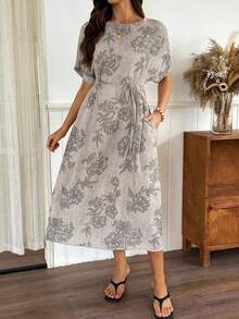 Vivie Lora 女士印花圆领蝙蝠袖中长连衣裙，度假风 - 綠色 - 查看 4