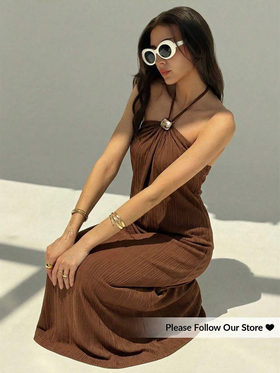 Aloruh Đầm dài xếp ly hở lưng màu sâm panh mới, kiểu dáng tối giản, trang trí quả cầu kim loại, dáng rộng và tôn dáng. - Cà phê nâu - Xem 1