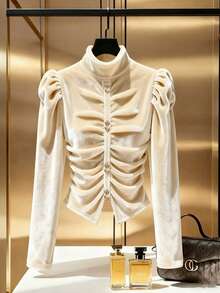 GlowEve Camiseta de manga larga elegante para mujer con botones metálicos decorativos y fruncidos de terciopelo color albaricoque - Albaricoque - Ver 1