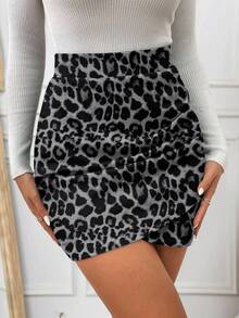 SHEIN Frenchy Women's Leopard Print Casual Skirt - Multicolor - View 3