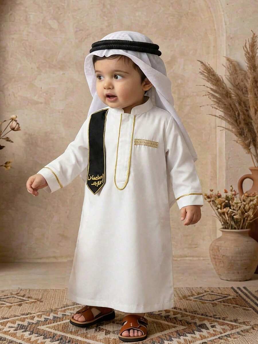 SHEIN Baby Boy Toddler Cute Casual Luxurious Gold-Trimmed White Satin Mandarin Collar Long Sleeve Robe With Detachable Shoulder Strap Decor, Versatile For Spring/Summer, Casual Everyday Wear, Festive Occasions Baby Boy Thobe Baby Boy Kandura - White - View 1
