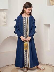 SHEIN 少女纯色拼接条纹方领蝴蝶结装饰长袖宽松A字连衣裙，适合旅行、度假、乡村风、休闲度假、波西米亚风，可与姐妹和女儿搭配穿着。 - 彩色 - 查看 3