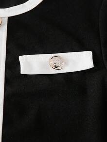 少女复古法式黑白拼接短袖夏季高腰修身连衣裙，饰以金色纽扣，百搭优雅，适合通勤、约会、派对等多种场合。 - 黑色 - 查看 6