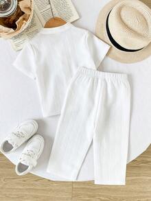 SHEIN Playful Pals 2件套男婴休闲舒适纹理面料宽松高领前开襟短袖衬衫和长裤，适合春、夏、秋季、外出、度假、日常生活、旅行、假日穿着。 - 白色 - 查看 2