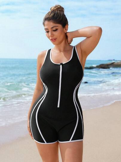 Swim SPRTY Maillot de bain une pièce sans manches en patchwork noir et blanc pour femmes grandes tailles, avec fermeture éclair avant, galbant et affinant. Convient pour le surf, les vacances à la plage, la piscine et la plage.