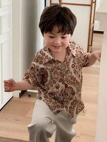 DAZY Toddler Boys' Allover Print Casual Turndown Collar Short Sleeve Vacation Top, Spring/Summer - Coffee Brown - View 1