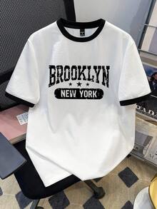 Manfinity Joysei Camiseta de Manga Curta Casual com Estampa Gráfica Brooklyn EUA para Homens, Essencial para Encontros e Reuniões, Adequada como Presente para Namorado - Preto e Branco - Visão 1
