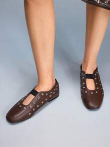 CUCCOO GRLICON Women's Fashionable Versatile Commuter Metal Eyelet Decor Flats Valentine's Day - Coffee Brown - View 4