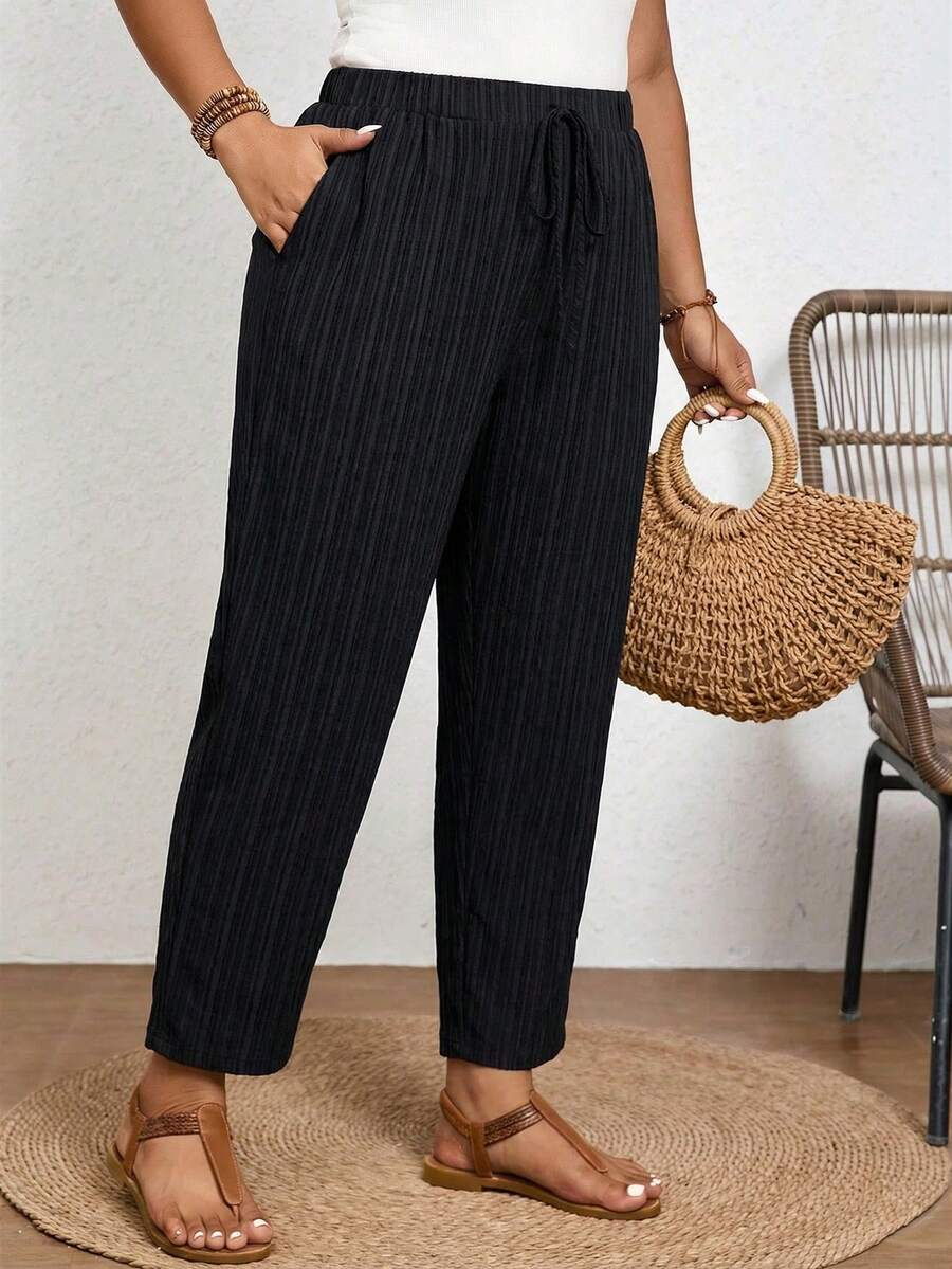 SHEIN Frenchy 大码纯色休闲裤，松紧腰带，斜插口袋 - 黑色 - 查看 1