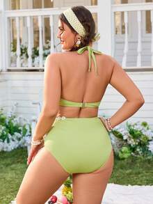 Swim Mod Plus Size Sweet Floral Decor Halter Bikini Two Pieces Swimsuit, Summer Vacation - Green - View 2