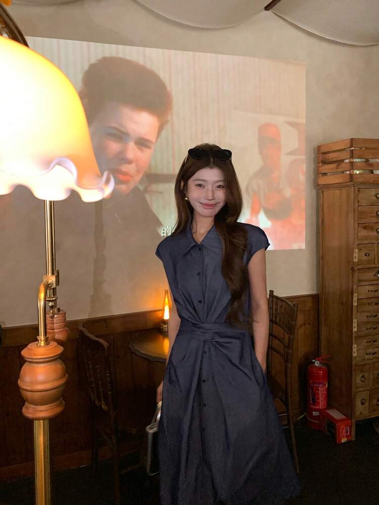 Women's Collared Twist Solid Color Sleeveless Mid-Length Dress Summer Sundress