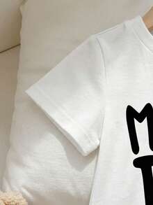 Playful Pals 2件套男婴“妈妈的宝贝”字母印花弹力针织白色圆领短袖T恤搭配黑色弹力腰短裤，婴幼儿服装，经典黑白配色，适合休闲、户外、度假等多种场合，夏季适用，6个月-3岁 - 黑與白 - 查看 10