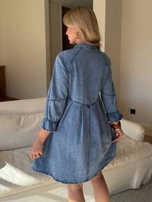 SHEIN Maternity Casual Washed Front Button Notched Neck Denim Dress Spring To Summer Valentine's Day Carnival Costume Commuting Vacation Graduation Chic Y2k Cute Streetwear Coquette Party Wedding Elegant Business Casual Woman Chic Women's Denim Swing Dress V Neck Button Front Maternity Style With 3 4 Gathered Sleeves - Blue - View 2