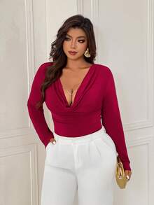 Femmeverse 女士加大码深V领褶皱长袖修身针织上衣