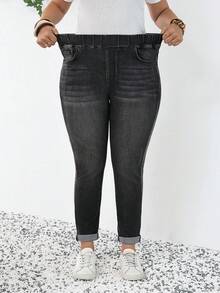SHEIN CURVE+ 大码女式弹力腰带口袋修身休闲百搭牛仔裤，春夏情人节嘉年华服装通勤度假毕业时尚Y2K可爱街头风派对婚礼优雅商务休闲女式大码修身牛仔裤弹力腰带深色水洗牛仔裤，日常穿着舒适 - 黑色 - 查看 8
