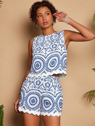 Travachic 2pcs Women Vacation Plant Pattern Round Neck Tank Top And Shorts Set,Bohemia,Werstern,Summer Outfits,Summer Clothes,Beach Outfits For Women,Beach Vacation Outfits For Women, Spring Summer Outfits, Festival Outfits, Elegant Party Outfits, Wedding Guest Outfits, Formal Graduation Outfits, Work Outfits For Women