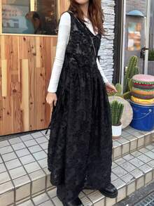 FRIFUL Women's V-Neck Embossed Casual Versatile Sleeveless Dress - Black - View 2