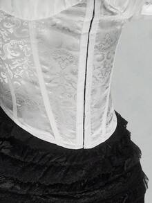 SHEIN ICON Áo corset satin jacquard màu trắng, cỡ lớn dành cho nữ, phong cách retro, gợi cảm, thanh lịch, hiện đại, trẻ trung, thập niên 2000 và Bohemian, thích hợp cho ngày Valentine: Áo corset tay phồng trễ vai bằng satin jacquard. - trắng - Xem 12