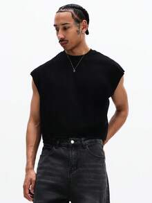 SUMWON Áo tank top không tay cổ tròn Off Duty với họa tiết và chữ in nổi bật, thích hợp cho trang phục thường ngày mùa hè. - màu đen - Xem 2