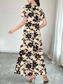 Seusyu 女士优雅V领卡其色短袖印花针织连衣裙，适合作为外套或内搭/工作服穿着，适合约会、度假、日常、休闲、派对、节日等场合。 - 卡其色 - 查看 2