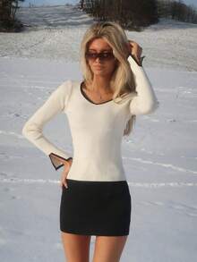 Sydney Algeri 黑色边缘、开衩袖口、修身款女士休闲毛衣、长袖上衣 - 杏色 - 查看 5