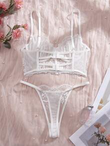 2pcs Embroidered Mesh Patchwork White Bridal Lingerie Set - White - View 2