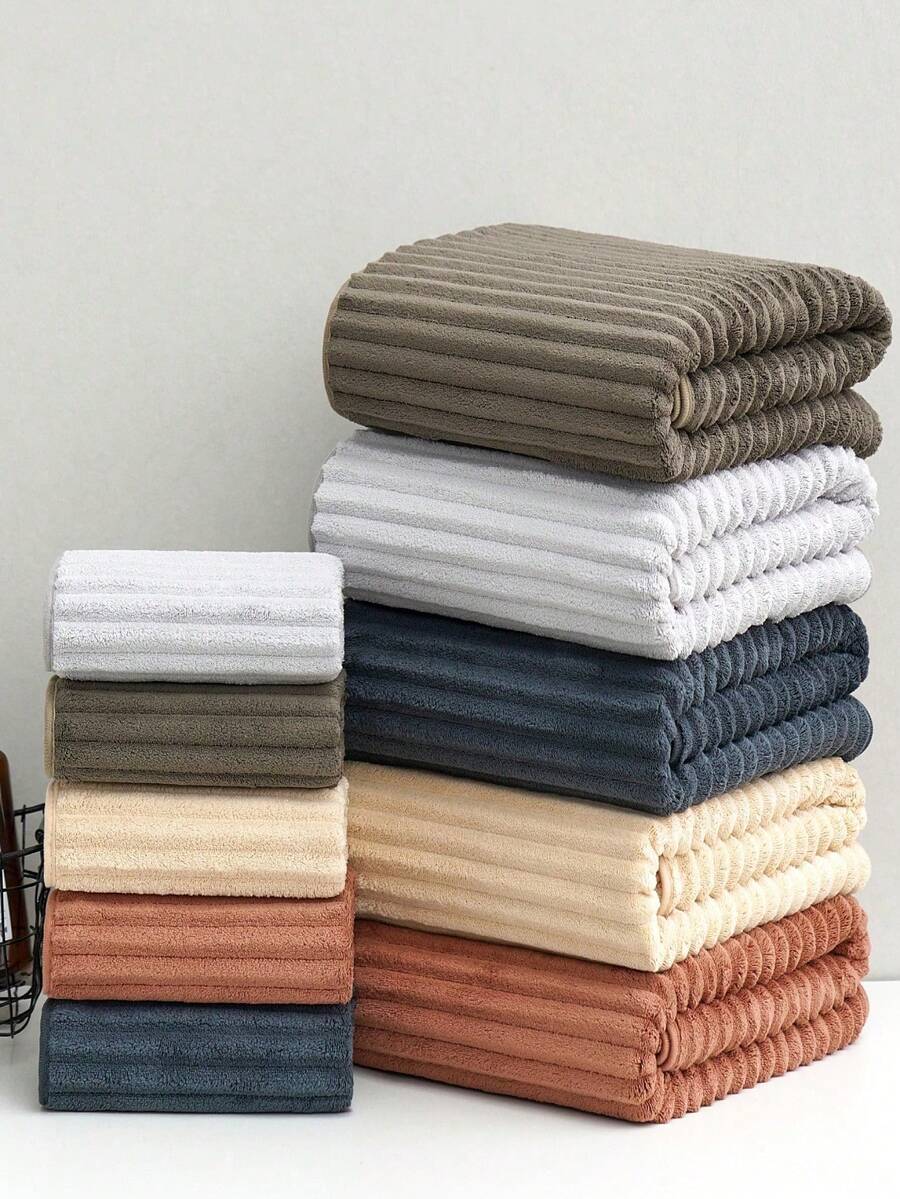 1条超大尺寸长方形涤纶浴巾，尺寸为90 x 170厘米或34 x 75厘米，可用作小手巾，吸水性强，快干，柔软舒适，适用于浴室、旅行、送礼、健身房、海滩、酒店、沙龙、户外、男女通用、四季皆宜、学校、返校季、旅行、旅行必备品、家居必备品、毛巾、护肤品 - 彩色 - 查看 1