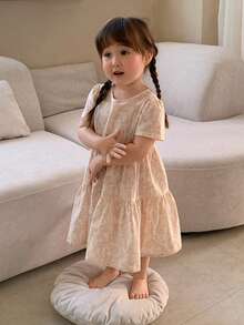 DAZY Bộ đồ ngủ ngắn tay cổ tròn thoải mái, thoáng mát, dễ thương cho bé gái - Màu Hồng baby - Xem 5