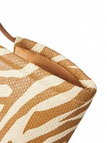 SHECARRY 女士全印花手提包，适合休闲和度假使用 - 彩色 - 查看 6